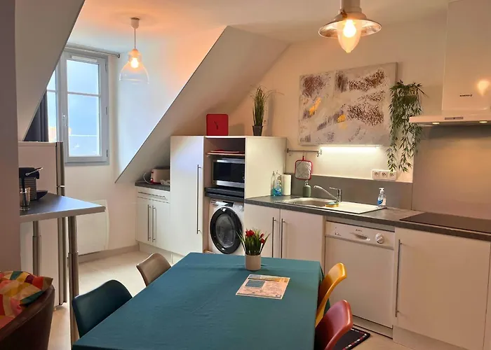 3ch - 2-5p - Parking Et Piscine Gratuit *